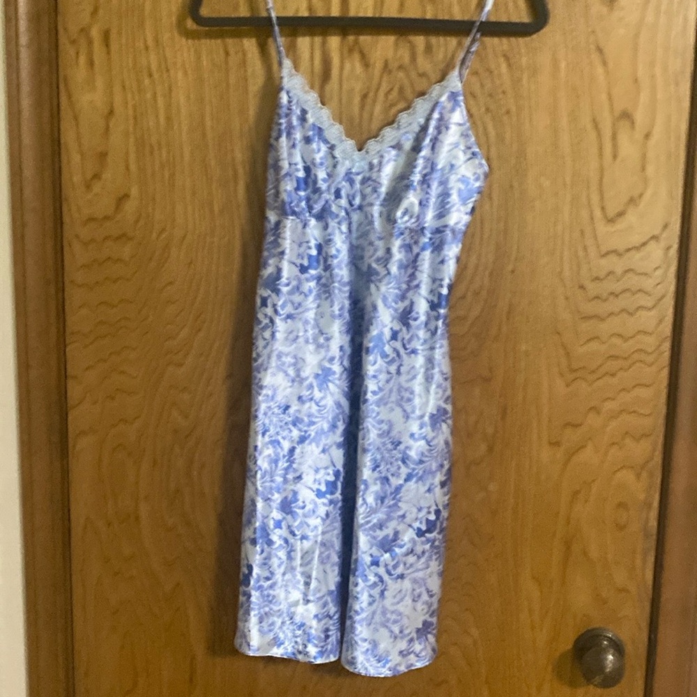 NWOT Vintage Adonna blue satin chemise size small never worn